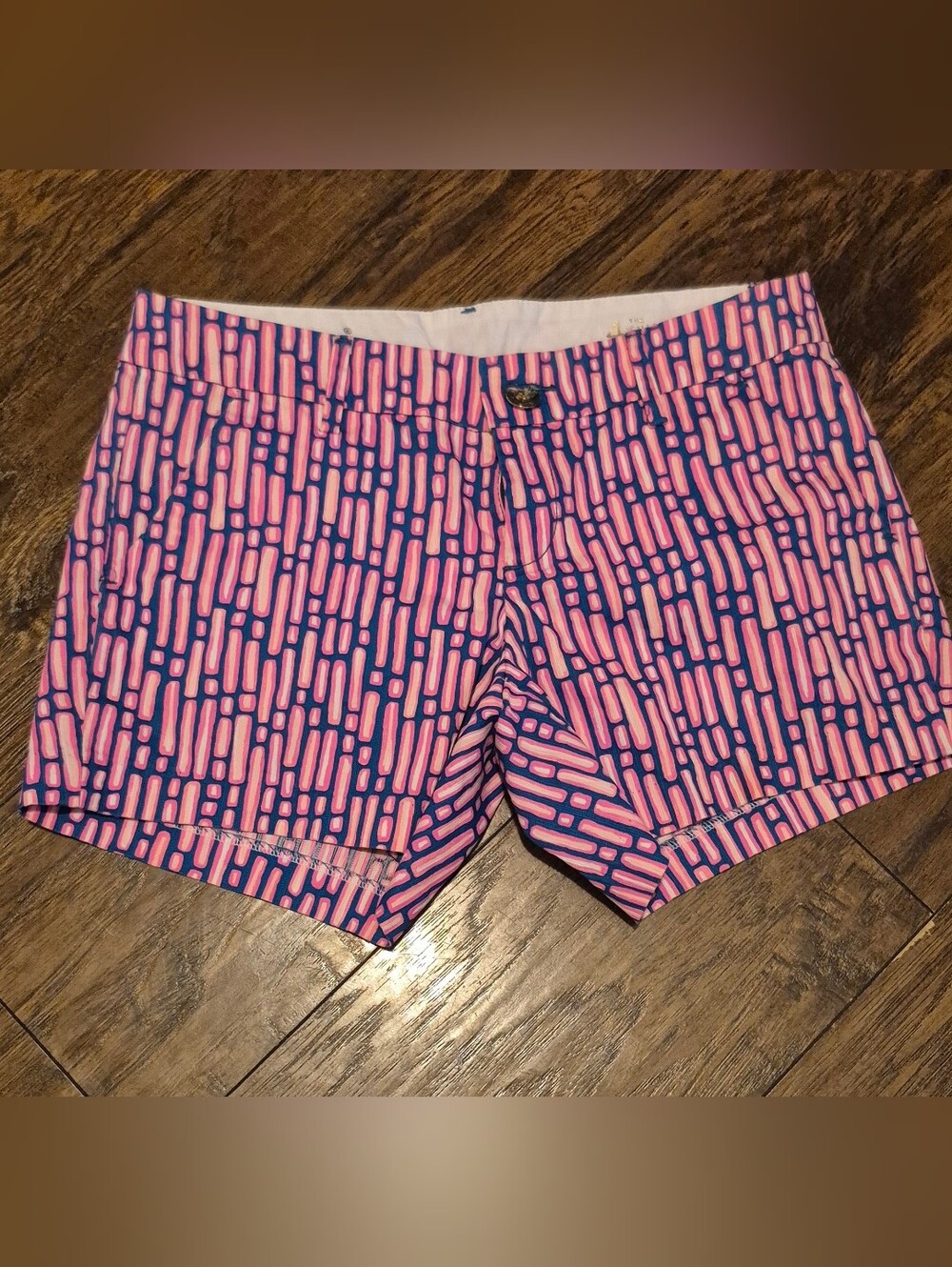 Women's Lilly Pulitzer Pink and Navy Patterned Shorts
